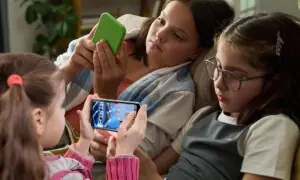 تین بچیوں کی نویں منزل سے کود کر خودکشی، گیمنگ ایپلی کیشن سے ٹاسک ملنے کا شبہ