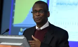 ناسا انجینئر کی ایک حادثاتی ایجاد، جو بچوں کا پسندیدہ کھلونا اور اربوں ڈالر کی انڈسٹری بنا