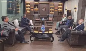 ICC delegation arrives to address boycott issue