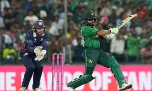 ٹی 20 ورلڈ کپ: پاکستان کی امریکا کے خلاف بیٹنگ جاری، 4 وکٹیں گرگئیں