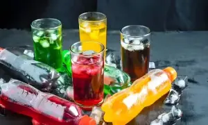 ہاضمے کے لیے مفید سمجھا جانے والا سوڈا صحت کے لیے خطرناک