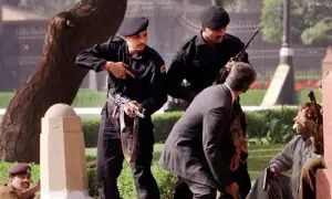 دنیا بھر کے سیاست دانوں کو دی جانے والی گالیوں اور تشدد میں اضافہ