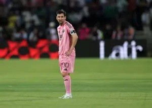 Messi suffers muscle strain, Miami reschedule preseason finale