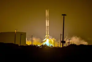 SpaceX launches 12th long-duration crew to International Space Station SpaceX launches 12th long-duration crew to International Space Station
