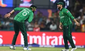 ٹی 20 ورلڈ کپ کا سب سے بڑا میچ: بھارت کے خلاف پاکستانی ٹیم میں دو تبدیلوں کا امکان