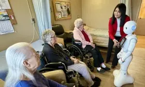 چین نے اپنی مسلسل کم ہوتی آبادی کا انوکھا مشینی حل نکال لیا