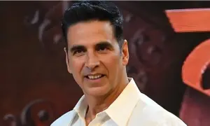 اکشے کمار کا تھپڑ، گالیاں دینے والا بیہوش اکشے کمار کا تھپڑ، گالیاں دینے والا بیہوش