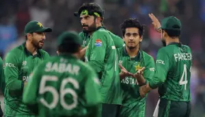 پاکستان ٹی 20 ورلڈ کپ کی تاریخ میں 6 اسپنرز کھلانے والی پہلی ٹیم بن گئی
