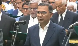 بنگلہ دیش کے نومنتخب وزیراعظم اور ارکانِ پارلیمنٹ نے حلف اُٹھا لیا