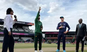 ٹی 20 ورلڈکپ: نمیبیا کے خلاف اہم میچ، ٹاس جیتنے کے بعد پاکستان کی بیٹنگ جاری