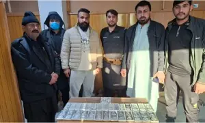 طورخم کسٹمز کی بڑی کارروائی، 4 کروڑ سے زائد چاندی برآمد طورخم کسٹمز کی بڑی کارروائی، 4 کروڑ سے زائد چاندی برآمد