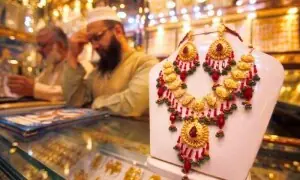 سونے کی قیمتوں کو پر لگ گئے، مقامی اور عالمی مارکیٹ میں بڑا اضافہ