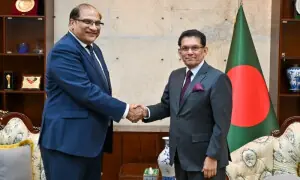 ڈھاکا: پاکستان کا بنگلادیش کی نئی حکومت سے پہلا سفارتی رابطہ