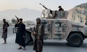 پاک افغان کشیدگی: دونوں ملکوں کے پاس عسکری قوت میں کیا کیا ہے؟