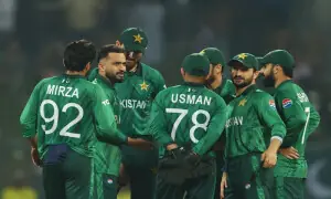 Pakistan face must-win clash against Sri Lanka today