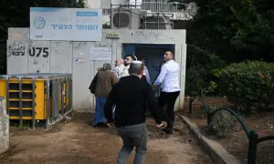 Iran fires 30 missiles at Israel after US-Israeli strikes