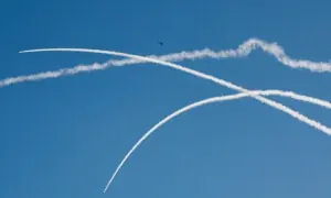 حزب اللہ کے اسرائیل پر حملوں کے جواب میں اسرائیل کے بیروت پر فضائی حملے