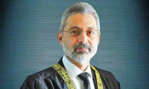 سابق چیف جسٹس کیخلاف فتویٰ کیس: کالعدم ٹی ایل پی رہنما کو 32 سال قید کی سزا