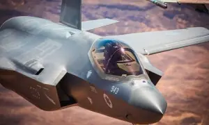 اسرائیل کا ایرانی طیارہ مار گرانے کا دعویٰ اسرائیل کا ایرانی طیارہ مار گرانے کا دعویٰ