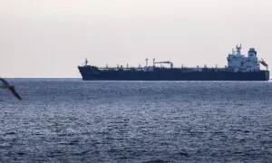 ایران کا خلیجِ فارس میں امریکی بحری جہاز پر میزائل حملے کا دعویٰ