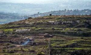 Hezbollah warns Israeli residents to evacuate towns near border