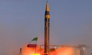 پاسدارانِ انقلاب کے حملے، خرم شہر اور فتاح میزائلوں سے اسرائیلی اہداف کو نشانہ بنایا پاسدارانِ انقلاب کے حملے، خرم شہر اور فتاح میزائلوں سے اسرائیلی اہداف کو نشانہ بنایا