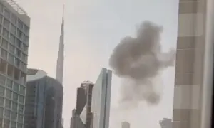 دبئی میں زوردار دھماکوں کی اطلاعات، قریبی عمارتیں لرز اُٹھیں