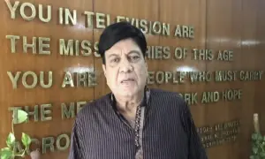 Veteran actor Shujaat Hashmi passes away in Lahore