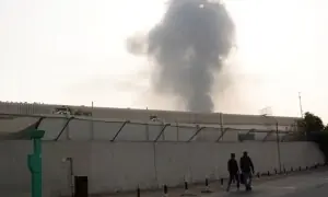 دبئی انٹرنیشنل ایئرپورٹ کے قریب ڈرون حملہ، فلائٹ آپریشن معطل