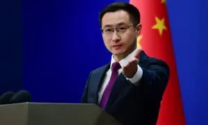 چین کا ٹرمپ کی اپیل پر جنگی بیڑے بھیجنے سے متعلق ردعمل دینے سے گریز