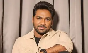 کامیڈین ذاکر خان کی اسپتال سے ویڈیو وائرل، مداح تشویش میں مبتلا کامیڈین ذاکر خان کی اسپتال سے ویڈیو وائرل، مداح تشویش میں مبتلا