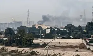 ایران کا بغداد میں امریکی سفارت خانے پر راکٹوں سے اب تک کا سب سے بڑا حملہ