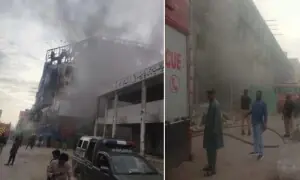 آتشزدگی سے متاثرہ گل پلازہ میں دوبارہ آگ لگ گئی