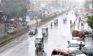 کراچی: مختلف علاقوں میں ہلکی بارش اور بوندا باندی، موسم خوشگوار