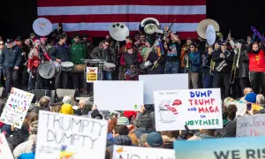 Anti-Trump protests launch on &lsquo;No Kings&rsquo; day in US