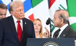 پاکستان، امریکا اور ایران کے درمیان ثالث کیوں بنا، غیر متوقع سفارتی کردار کی وجوہات کیا ہیں؟