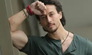 ایکشن ہیرو ٹائیگر شروف ہوائی جہاز میں سفر سے خوفزدہ کیوں ہیں؟