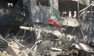 امریکا اوراسرائیل کے ایران پر شدید حملے: 6 بچوں سمیت 24 افراد شہید، تہران یونیورسٹی سمیت اہم تنصیبات تباہ