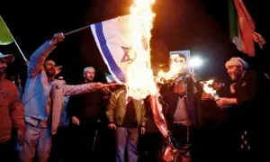 جنگ بندی کے اعلان کے بعد ایرانی عوام میں جشن، خوشی اور بے یقینی کی لہر