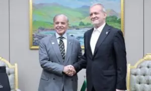 Pezeshkian confirms participation in Islamabad talks during phone call with PM Shehbaz