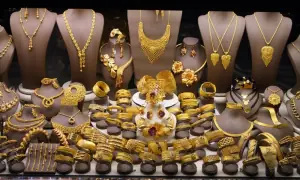 سونے کی قیمت میں حیران کن کمی، فی تولہ سونا کتنے کا ہوگیا؟