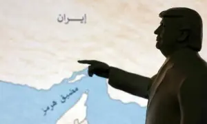 ٹرمپ کا آبنائے ہرمز میں بارودی کشتیاں تباہ کرنے کا دعویٰ؛ امریکی لڑاکا طیارے کی پیش قدمی روک دی، تہران