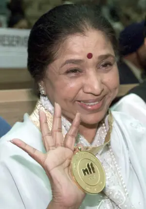 Legendary Indian singer Asha Bhosle passes away at 92