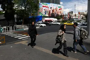 Iran economy struggles as brief ceasefire brings limited return to work