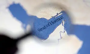 US-sanctioned Chinese tanker passes Hormuz despite US blockade