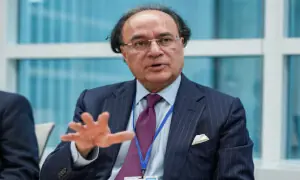 Pakistan weighs Eurobonds and loans to replace $3.5bn UAE facility