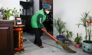 صرف ایک ڈالر میں گھر کا سارا کام کرنے والی ملازماؤں کی دھوم, گھریلو خواتین میں ہلچل مچ گئی