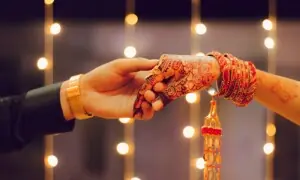 خیبرپختونخوا: سرکاری ملازمین کی غیر ملکیوں سے شادی کے لیے نئے قواعد جاری