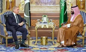 Sharif reaffirms Pakistan&rsquo;s support for Saudi Arabia in Jeddah talks