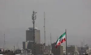 Iran plans four-phase reopening of airspace